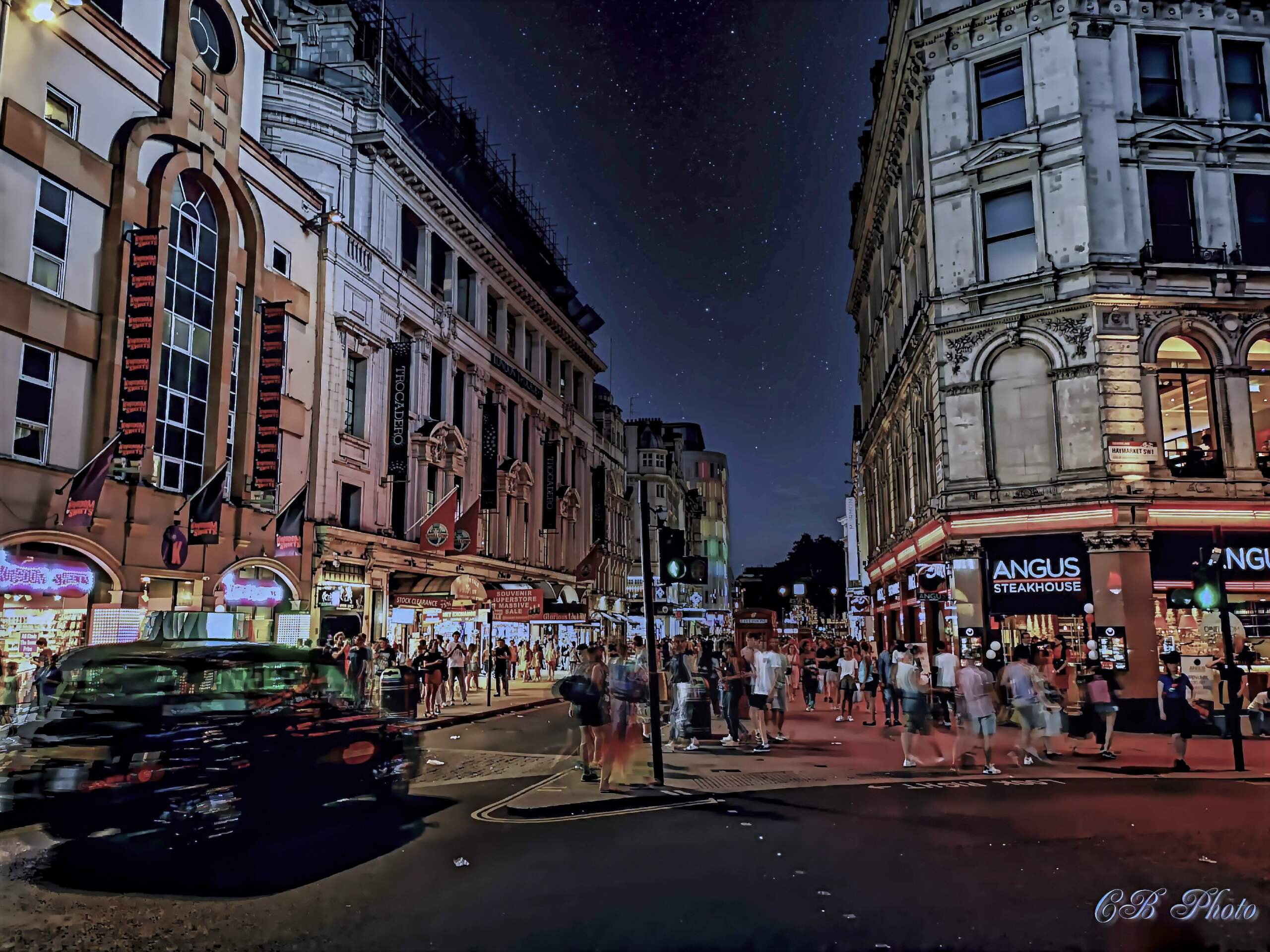 Piccadilly Circus